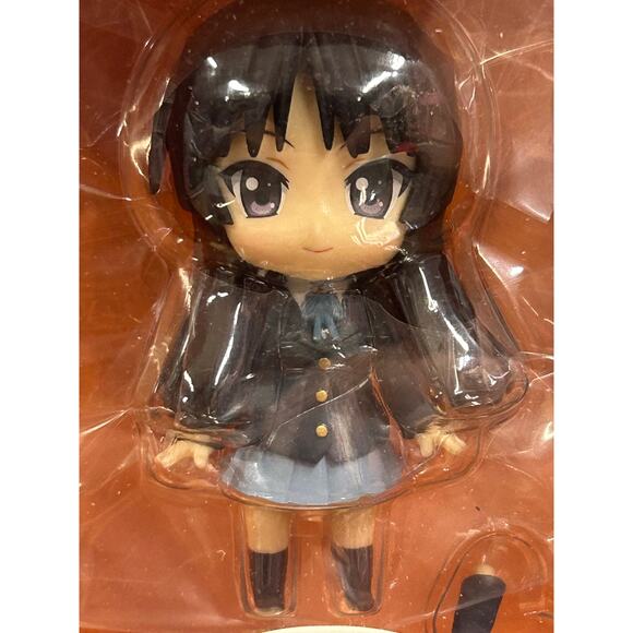 Good Smile Company Nendoroid K-On! Mio Akiyama - Picture 2 of 7